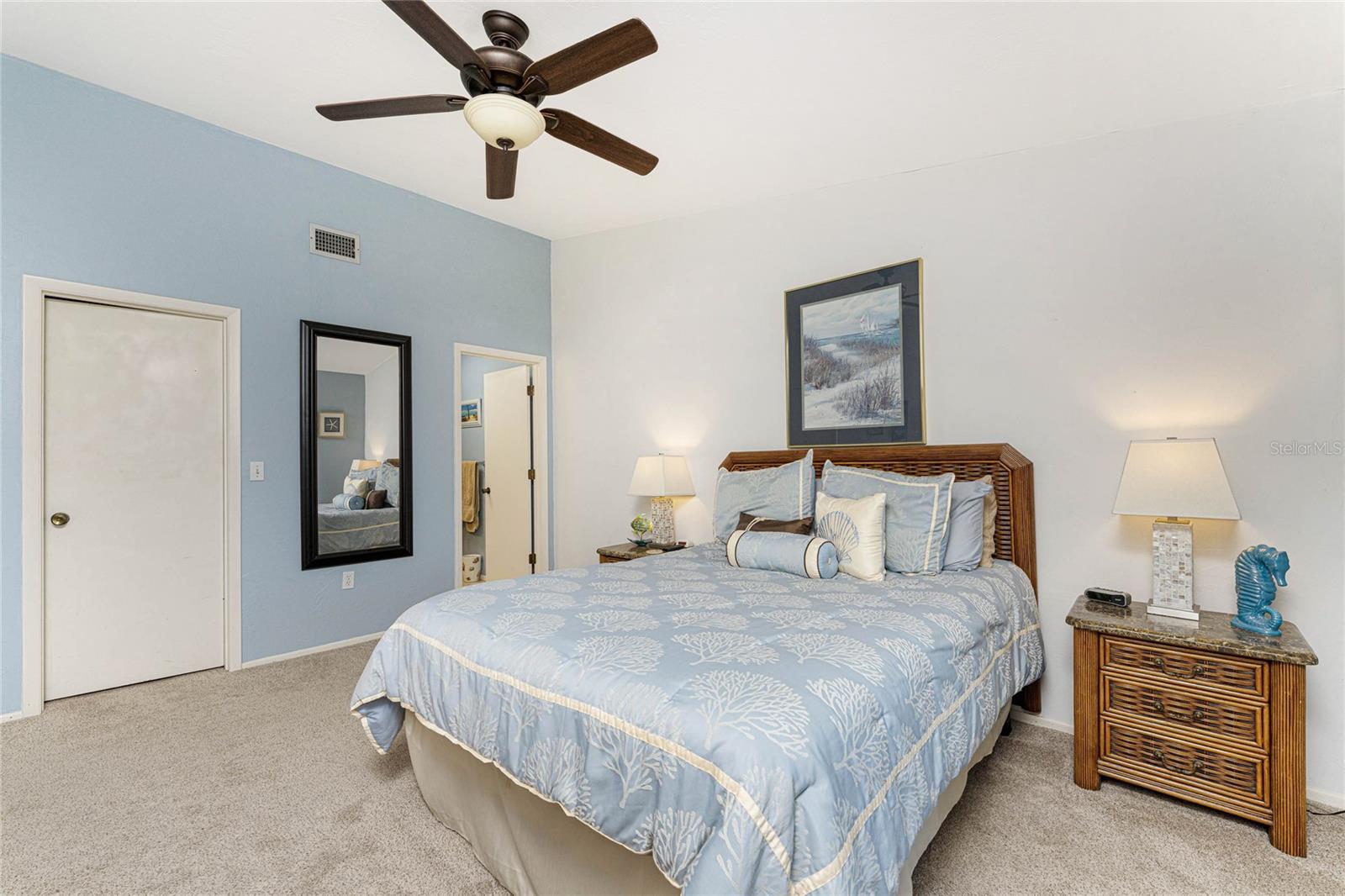 Image 23 of 42 For 6800 Placida Road 247