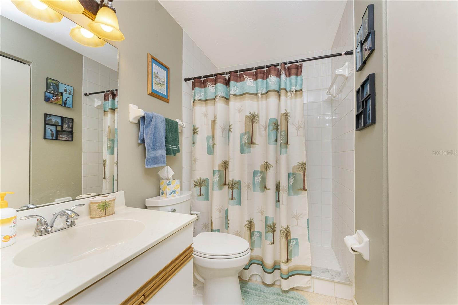 Image 29 of 42 For 6800 Placida Road 247