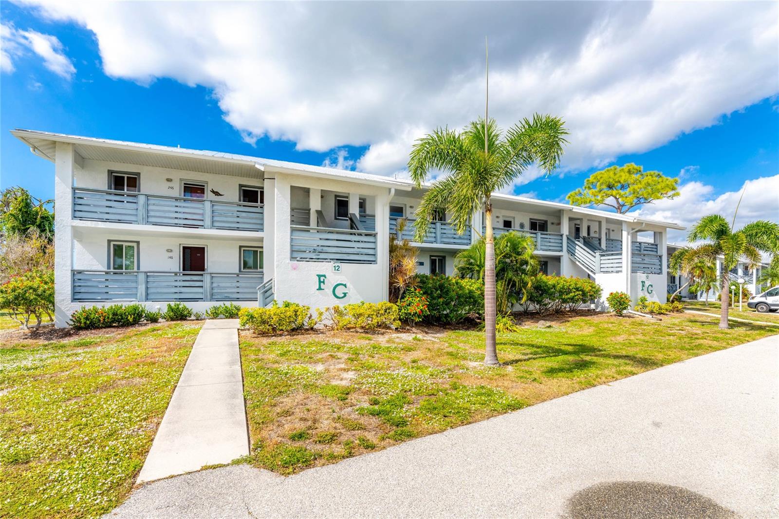 Image 32 of 42 For 6800 Placida Road 247