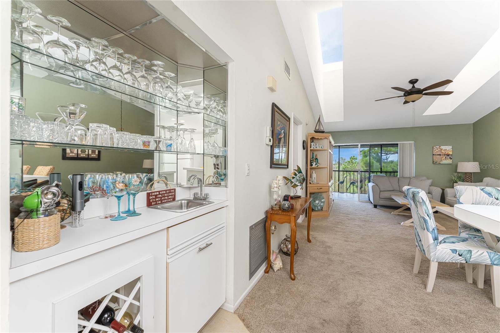 Image 9 of 42 For 6800 Placida Road 247