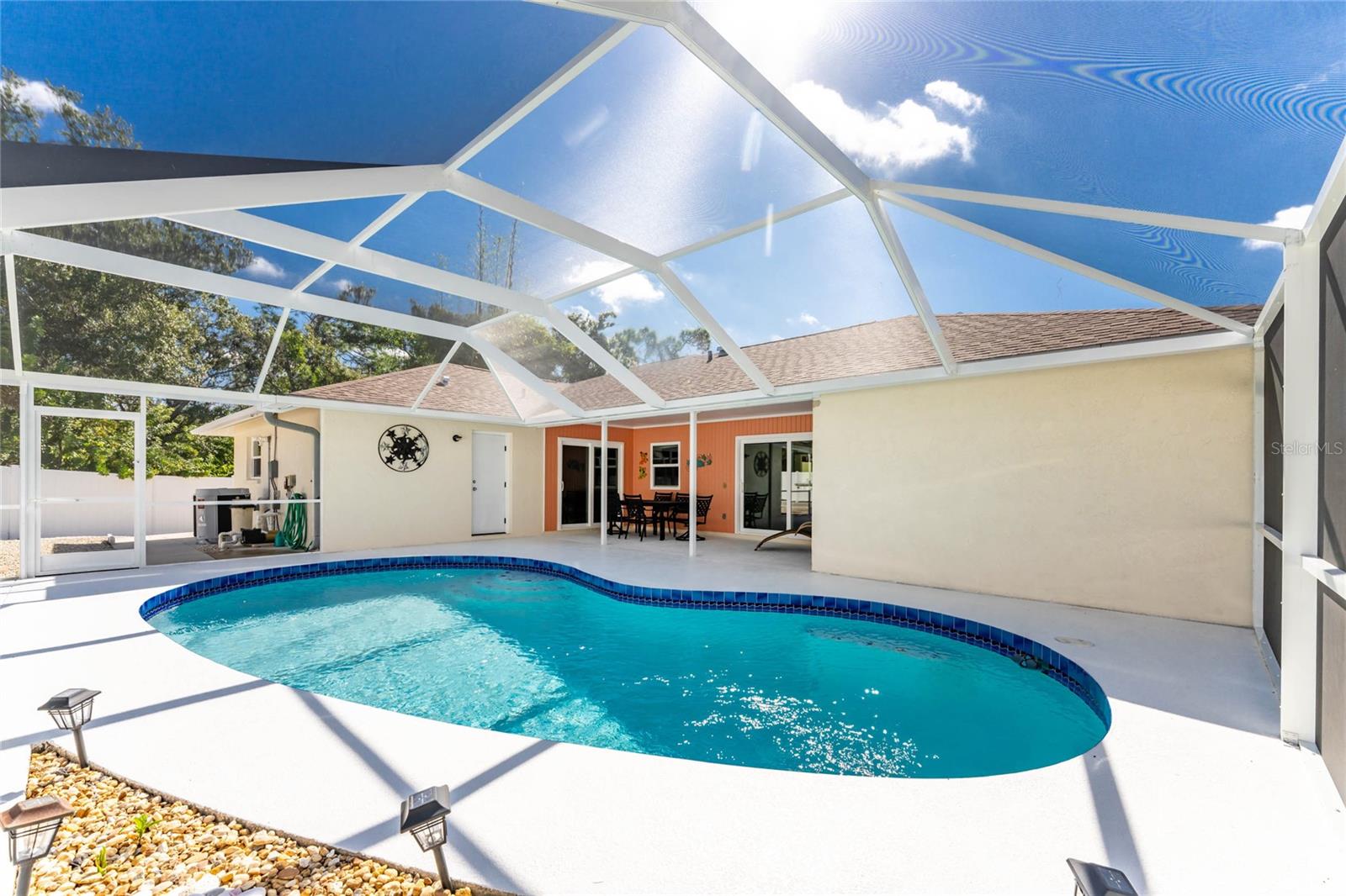 Image 32 of 62 For 1600 Thomas Street