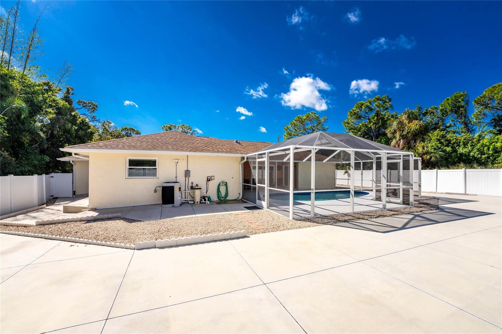 Image 44 of 62 For 1600 Thomas Street