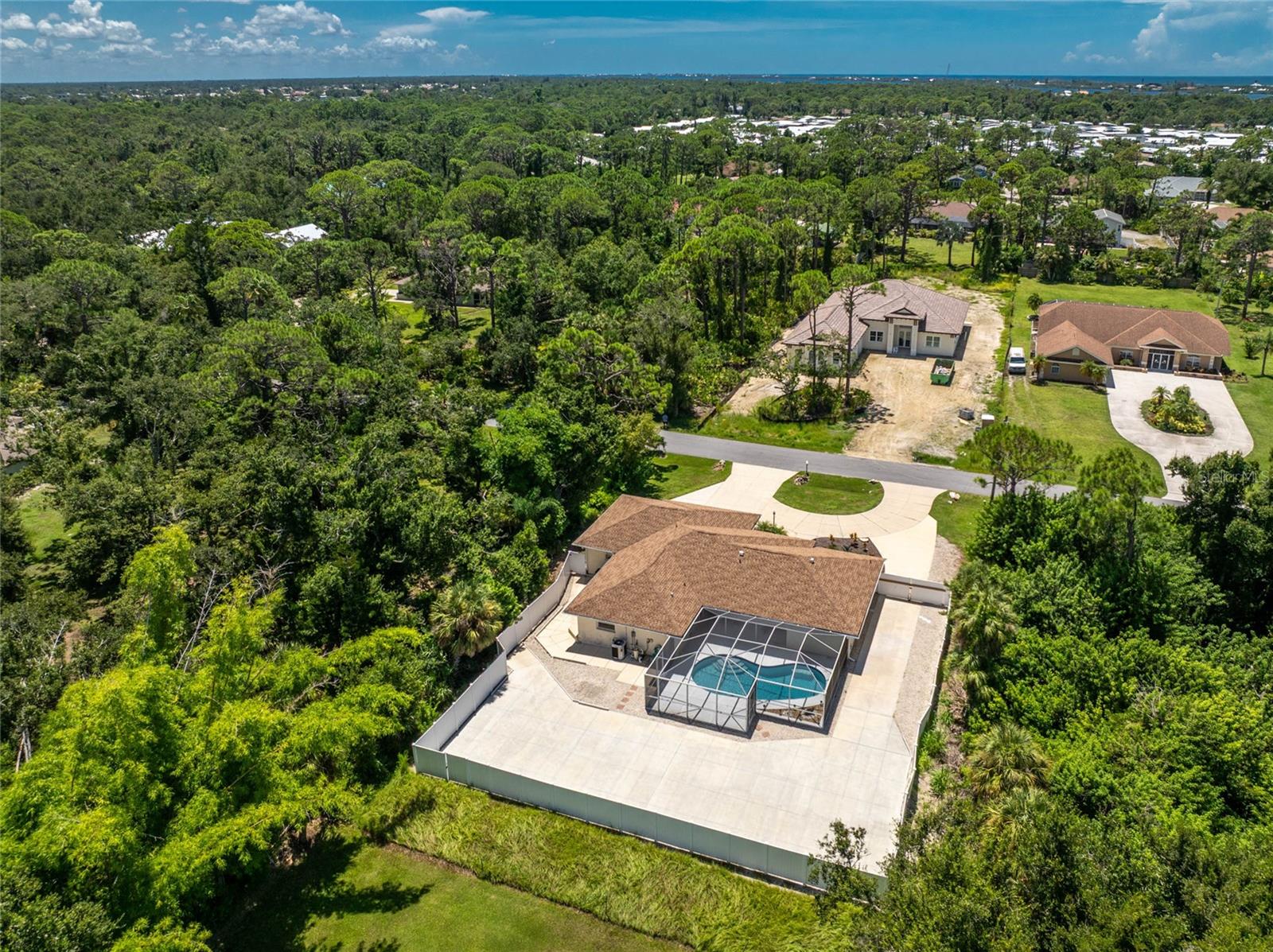 Image 60 of 62 For 1600 Thomas Street