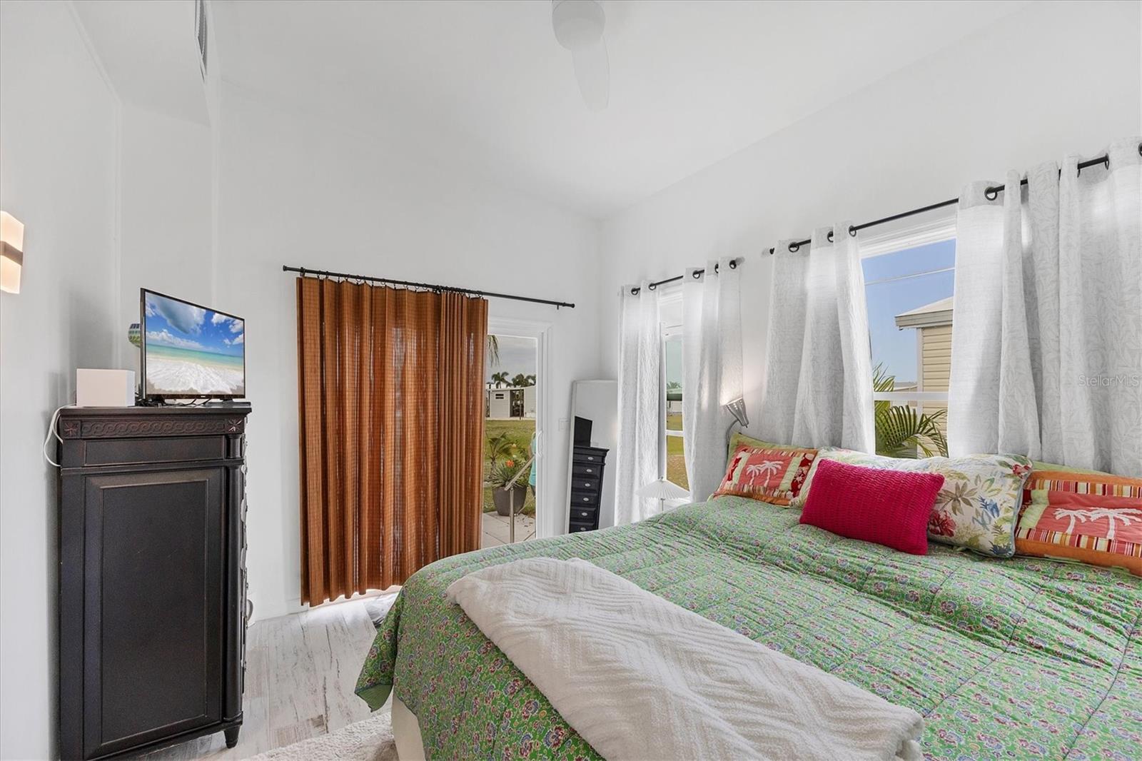 Image 14 of 45 For 7474 Danvers Circle