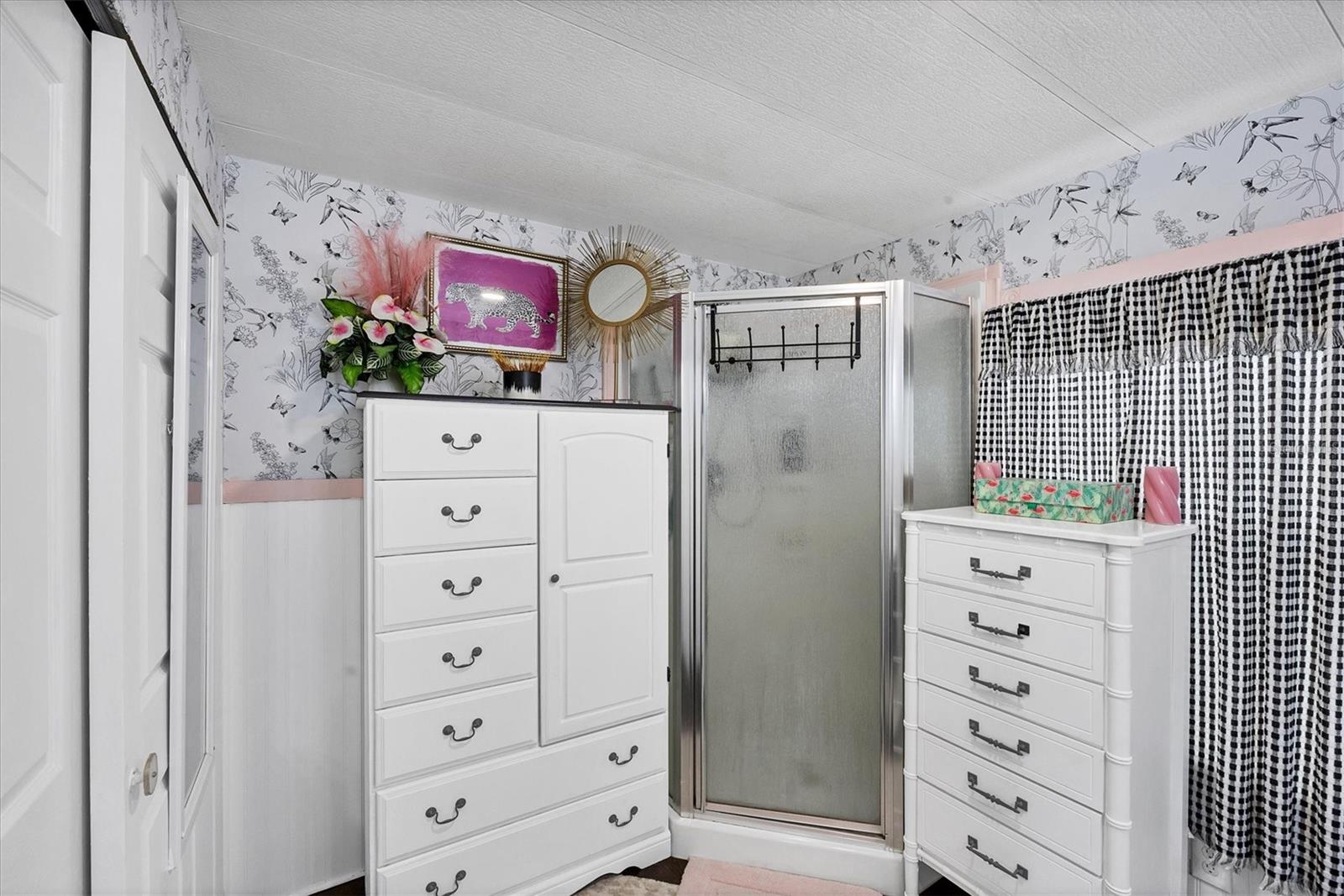 Image 18 of 45 For 7474 Danvers Circle