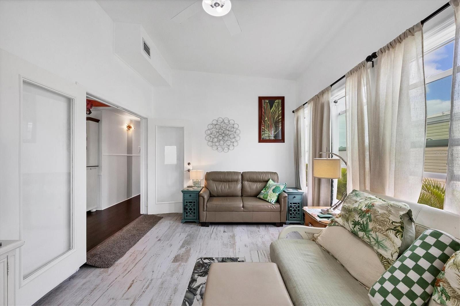 Image 6 of 45 For 7474 Danvers Circle