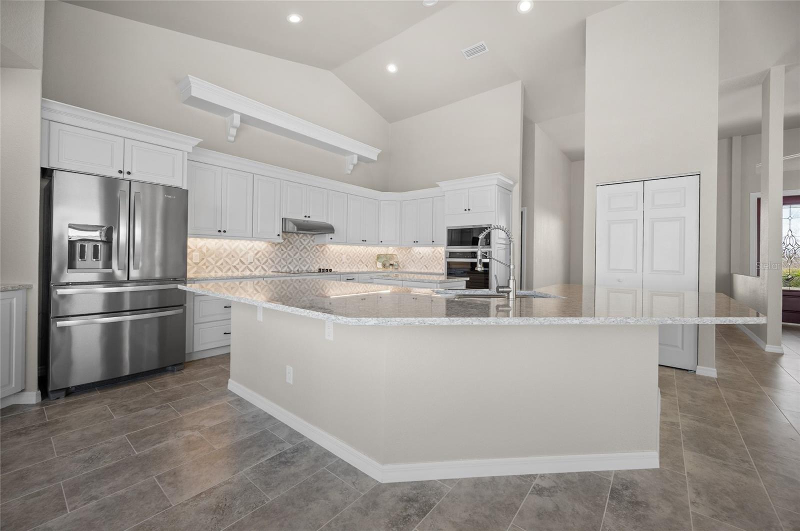 Image 13 of 52 For 1950 Arkansas Avenue