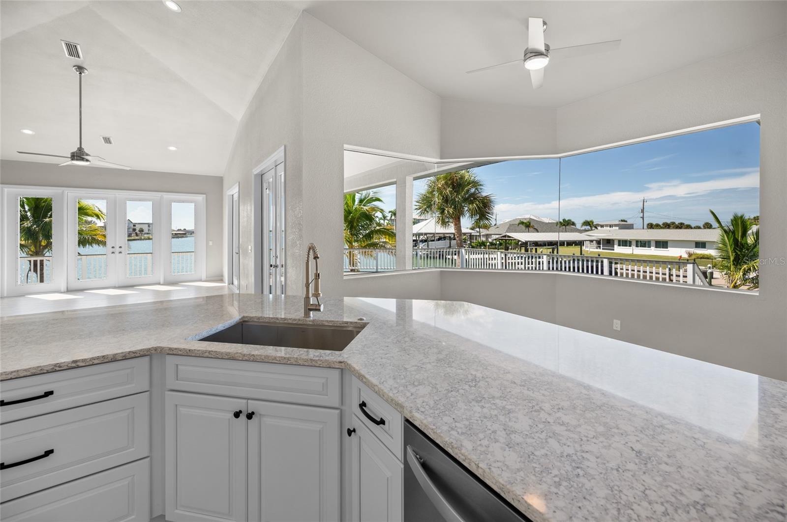 Image 14 of 52 For 1950 Arkansas Avenue