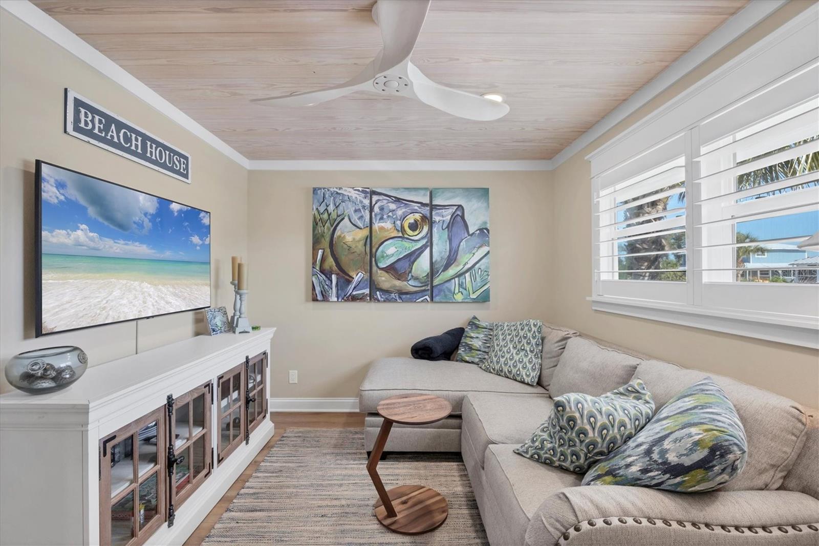 Image 10 of 54 For 391 Kettle Harbor Drive