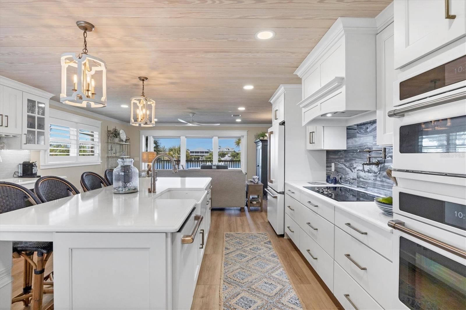 Image 17 of 54 For 391 Kettle Harbor Drive