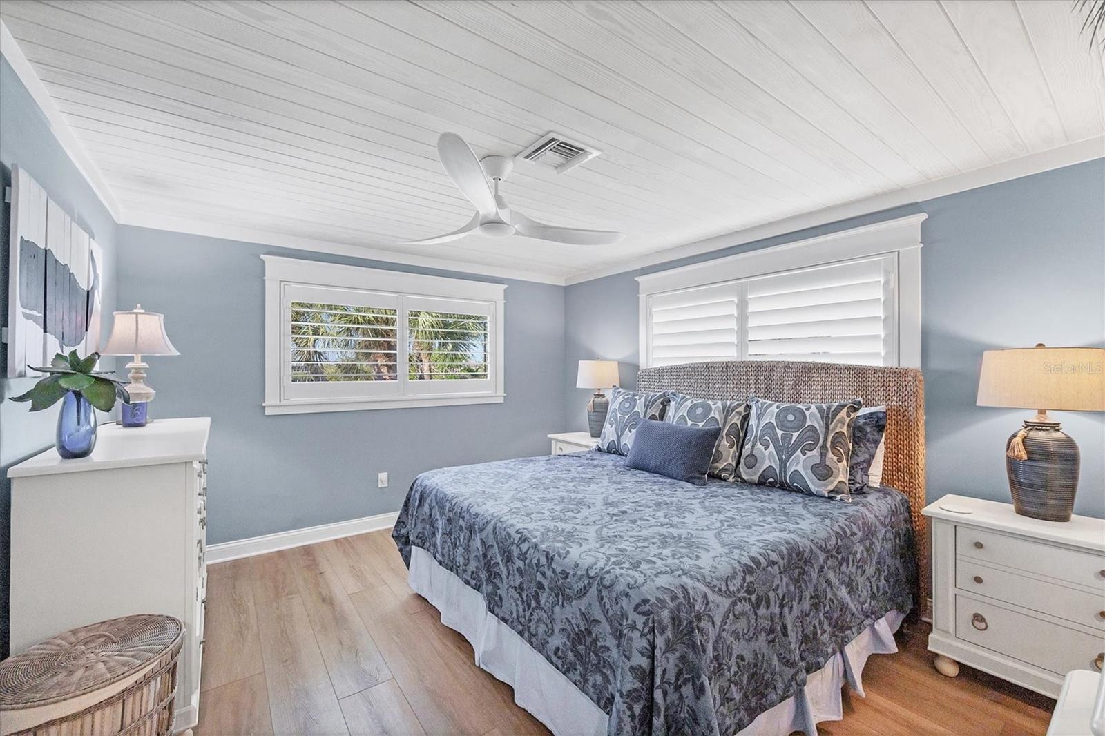 Image 20 of 54 For 391 Kettle Harbor Drive