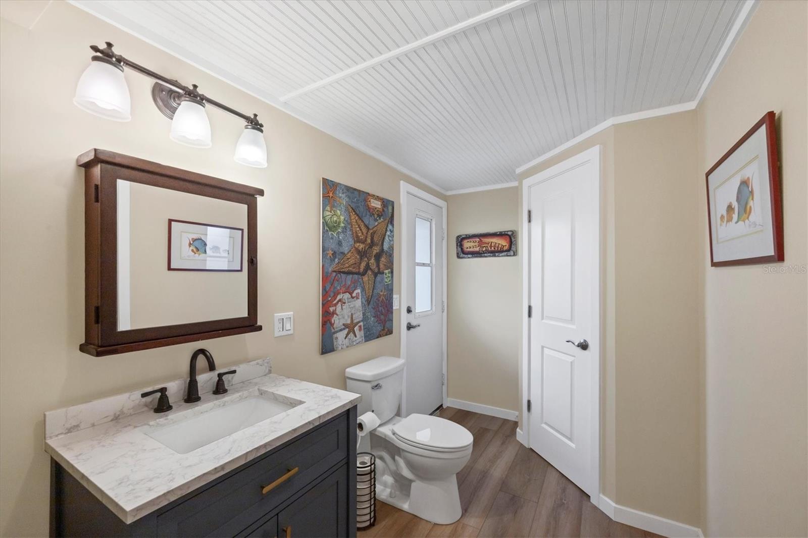 Image 27 of 54 For 391 Kettle Harbor Drive