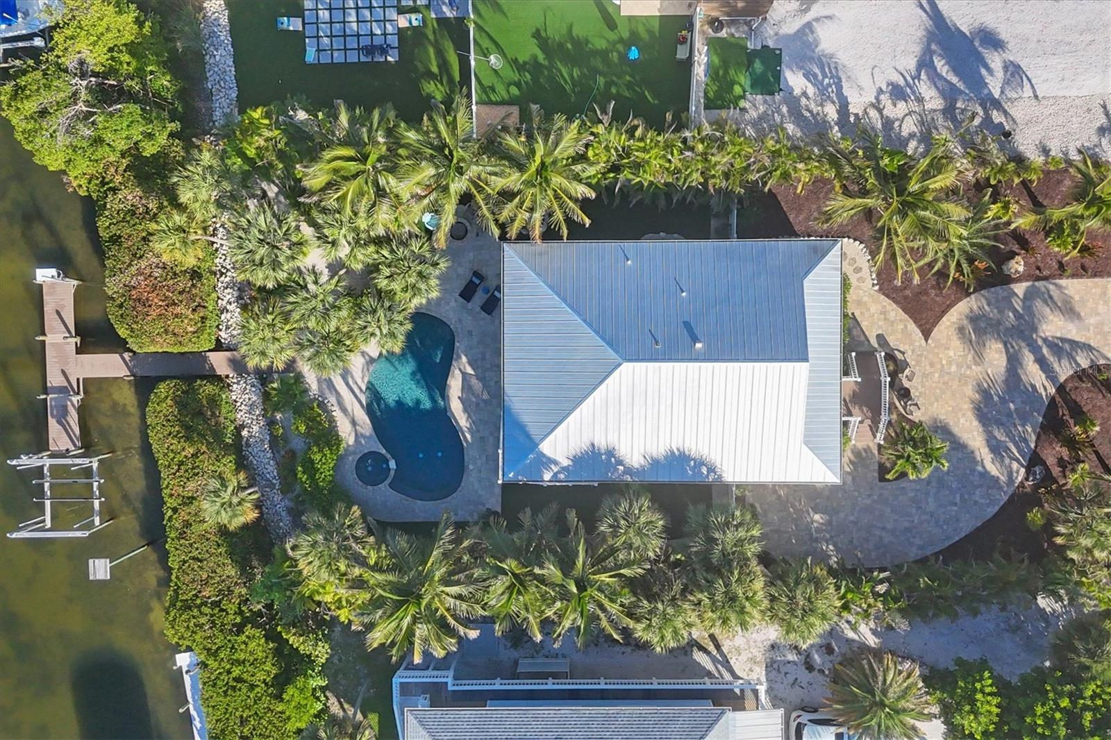 Image 42 of 54 For 391 Kettle Harbor Drive