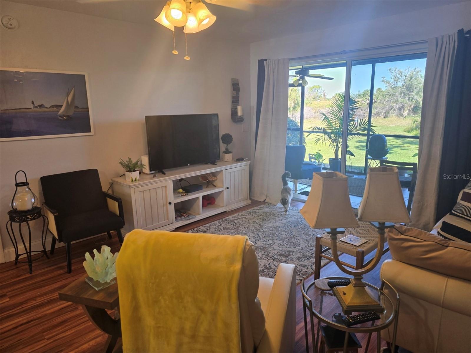 Image 14 of 44 For 6800 Placida Road 167