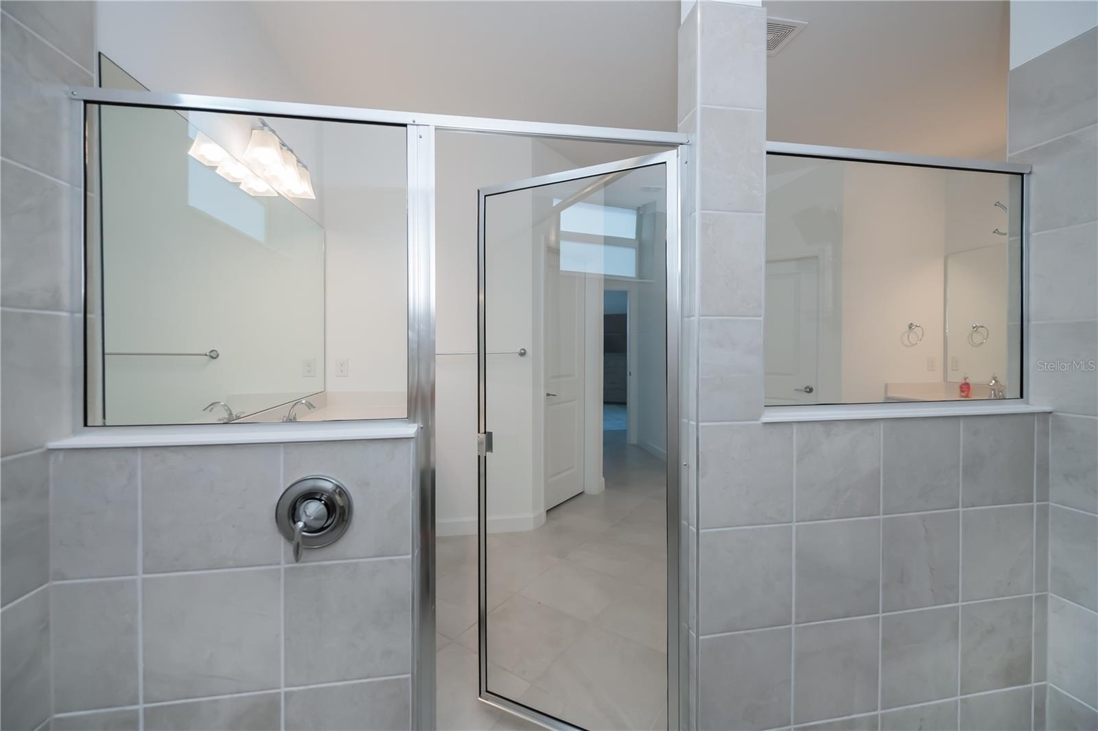 Image 38 of 61 For 8553 Saint Kitts Circle