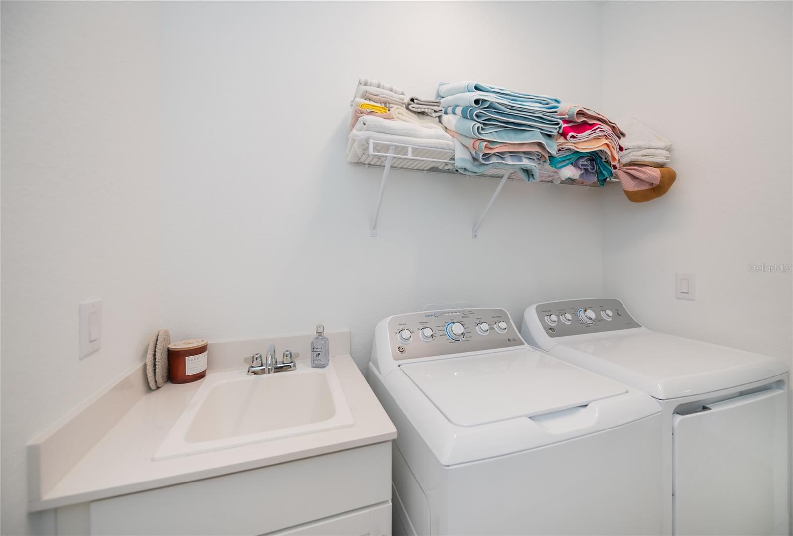 Image 51 of 61 For 8553 Saint Kitts Circle