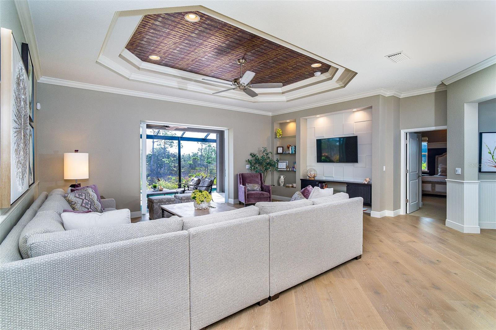 Image 22 of 61 For 10487 Coquina Court