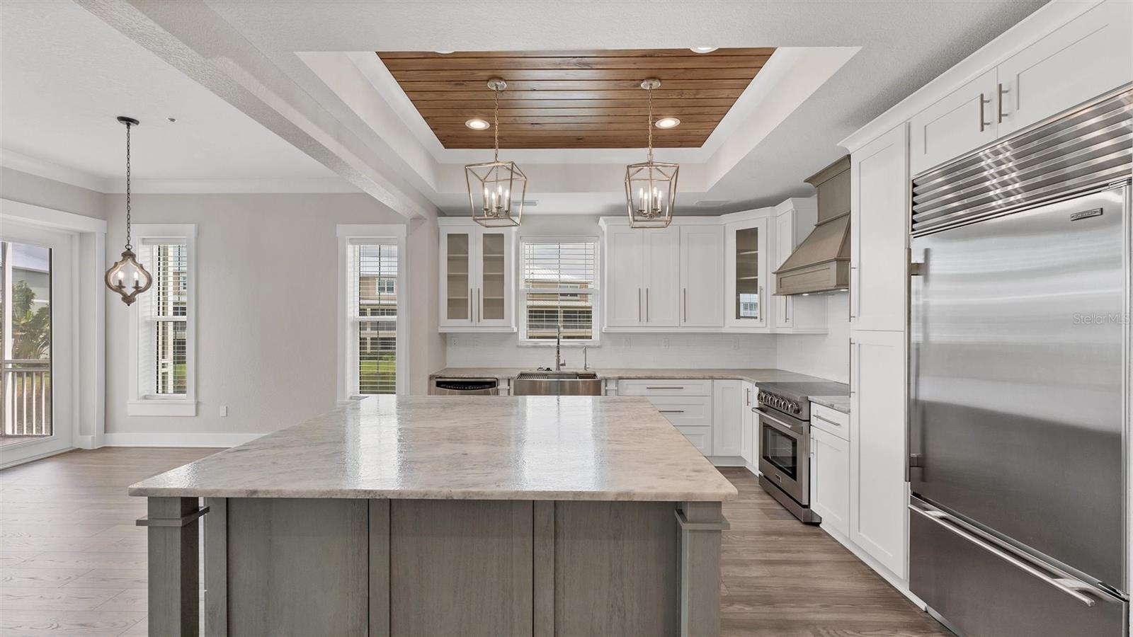 Image 16 of 75 For 10395 Longshore Road 33