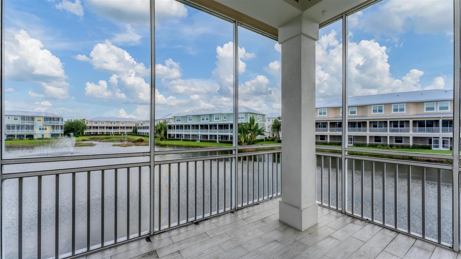 Image 26 of 75 For 10395 Longshore Road 33