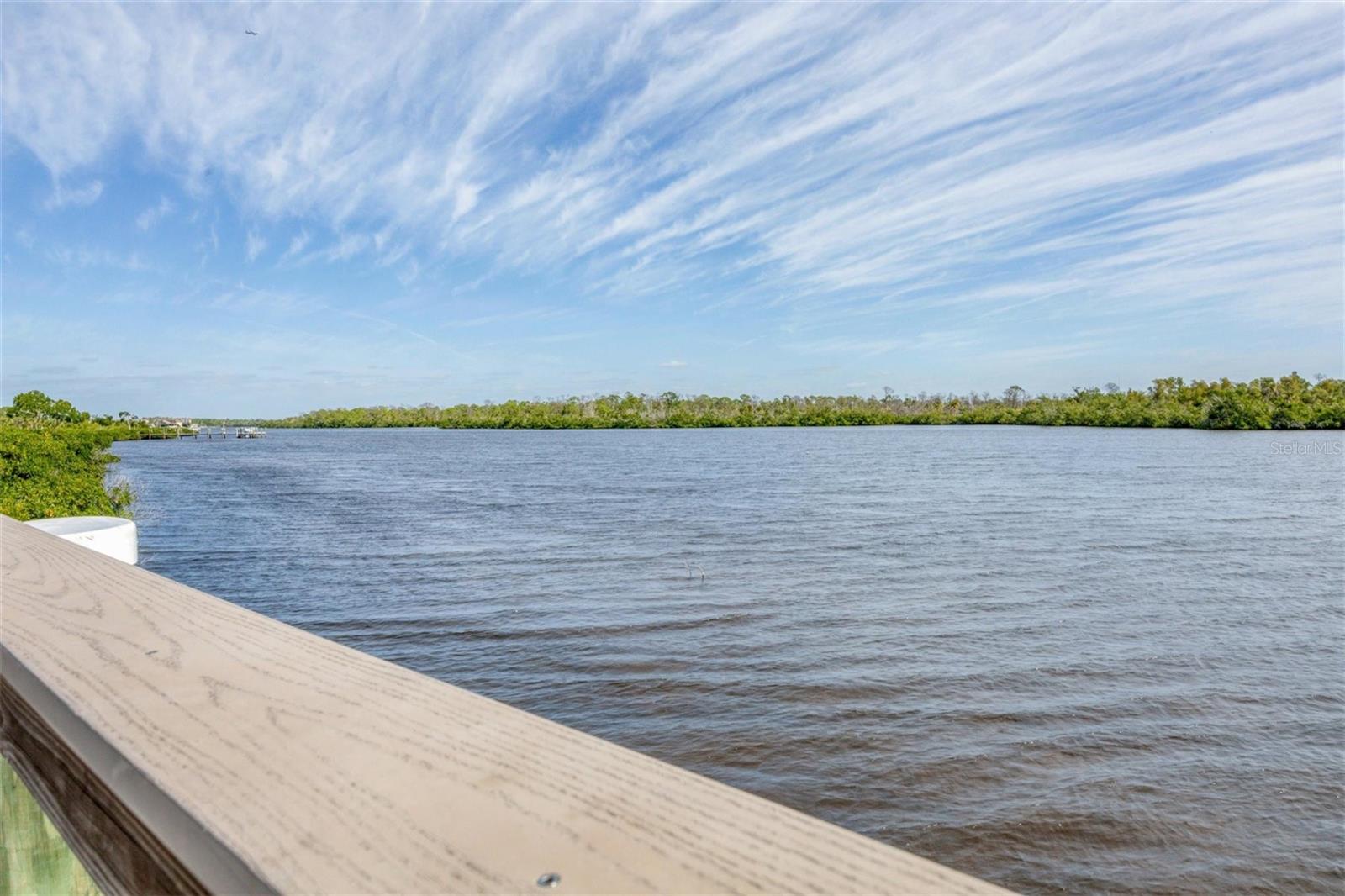 Image 71 of 75 For 10395 Longshore Road 33