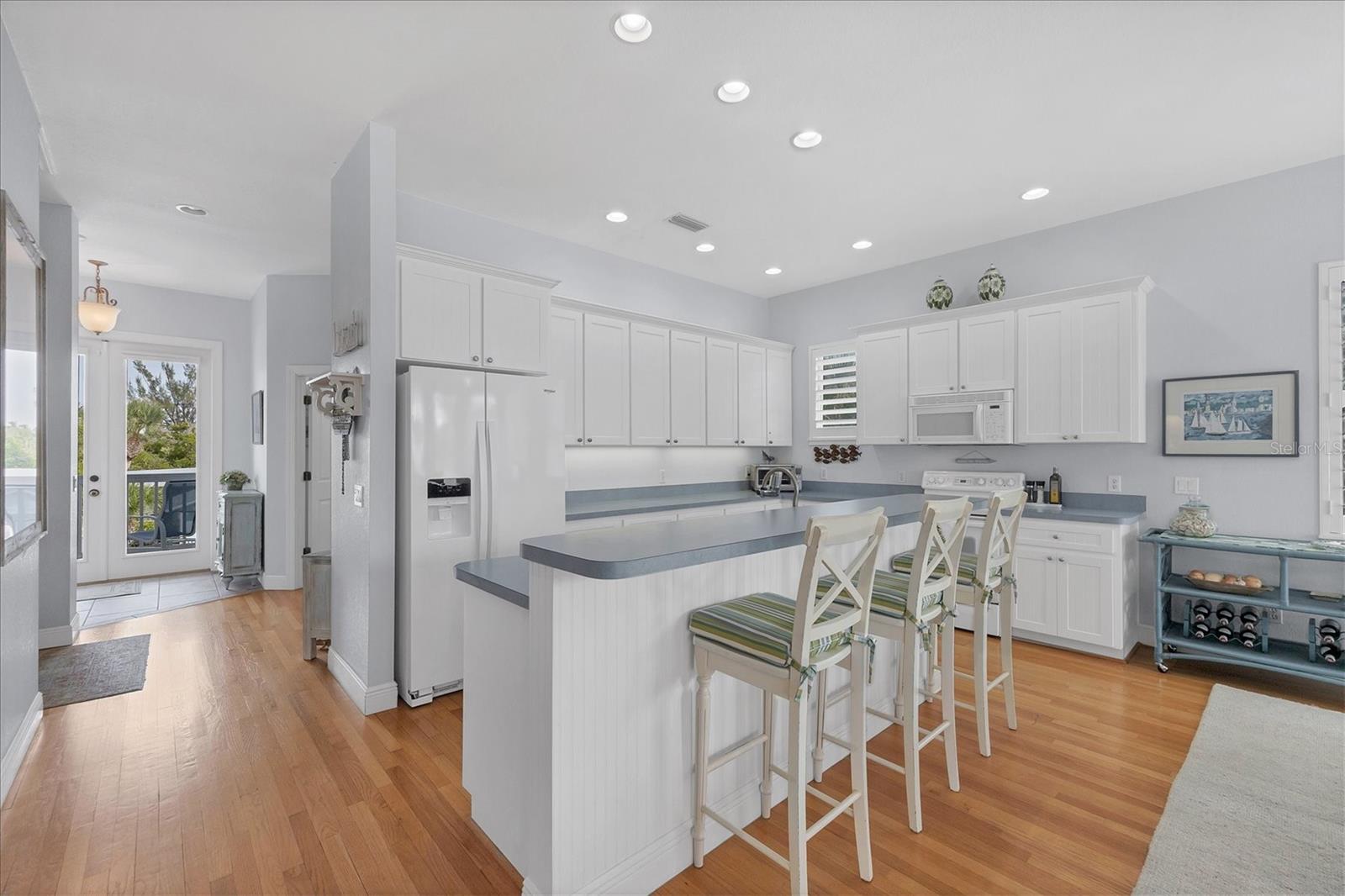 Image 11 of 39 For 430 Gulf Boulevard