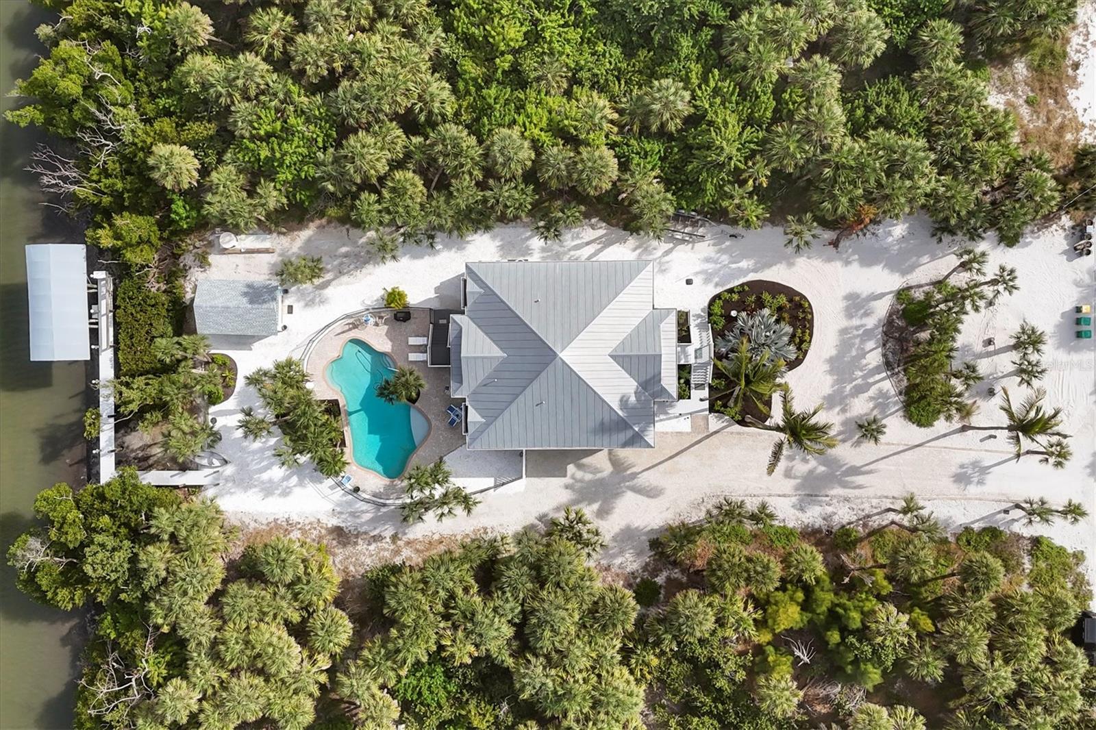 Image 4 of 39 For 430 Gulf Boulevard