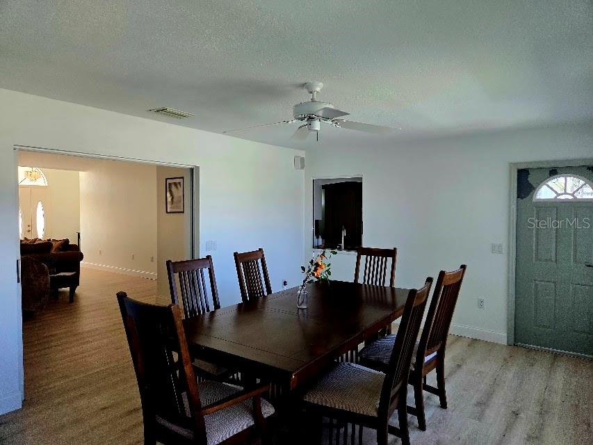 Image 15 of 37 For 2583 Oberon Road