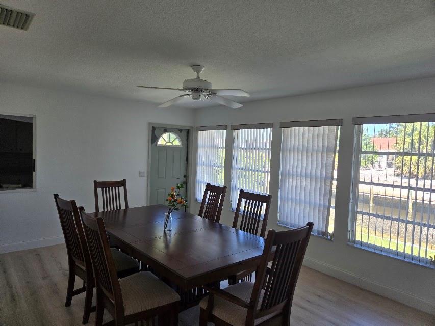 Image 16 of 37 For 2583 Oberon Road