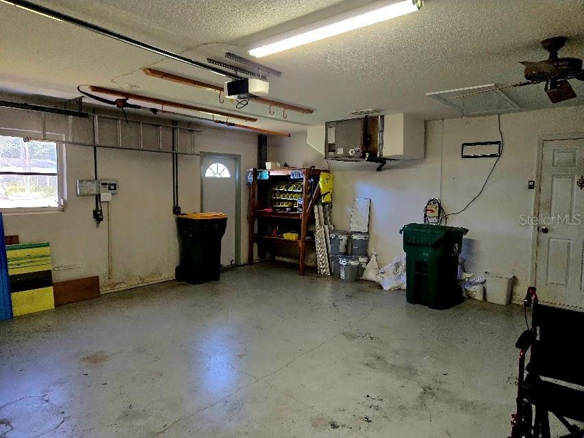 Image 25 of 37 For 2583 Oberon Road