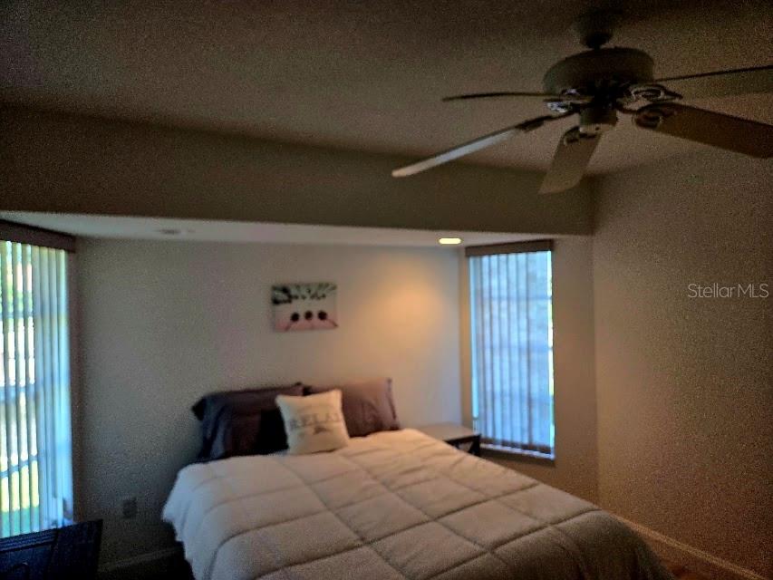 Image 27 of 37 For 2583 Oberon Road