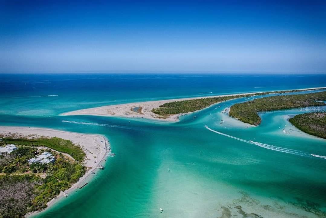 Image 31 of 37 For 2583 Oberon Road