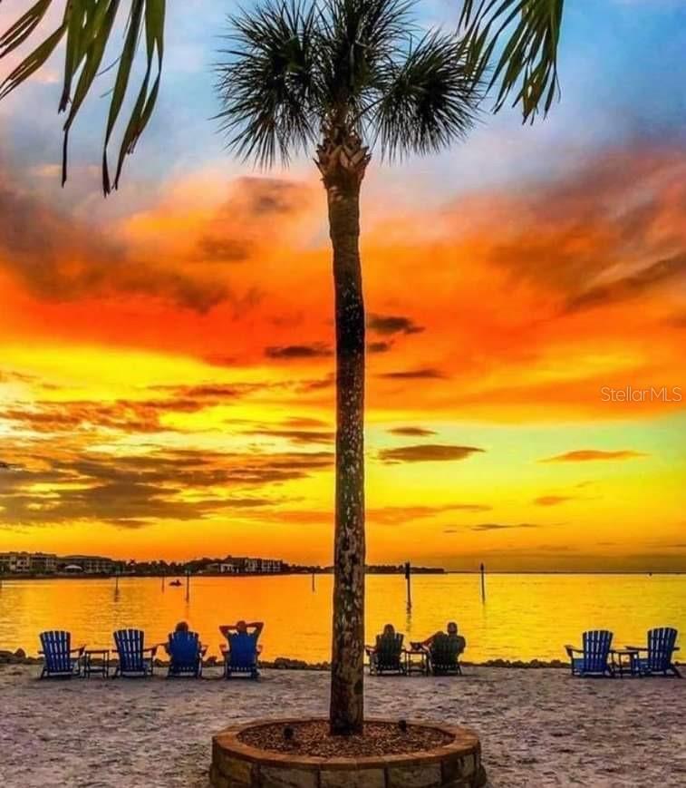 Image 32 of 37 For 2583 Oberon Road