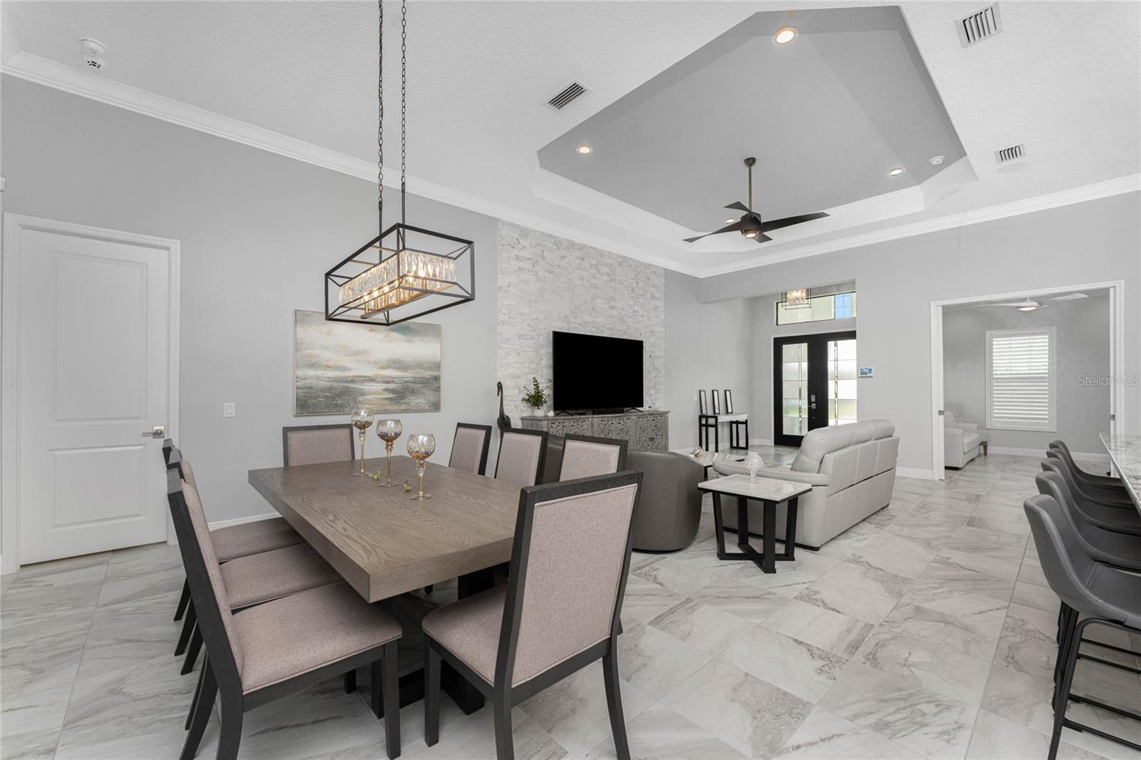 Image 15 of 96 For 10628 Nicklaus Court