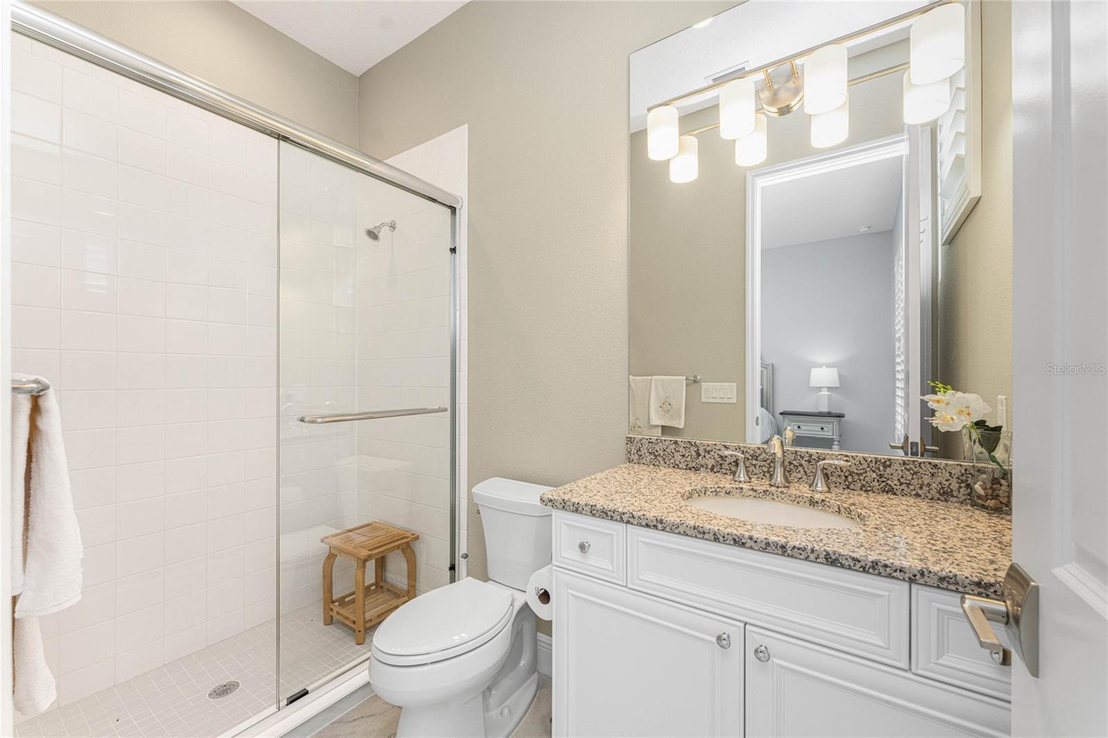 Image 33 of 96 For 10628 Nicklaus Court