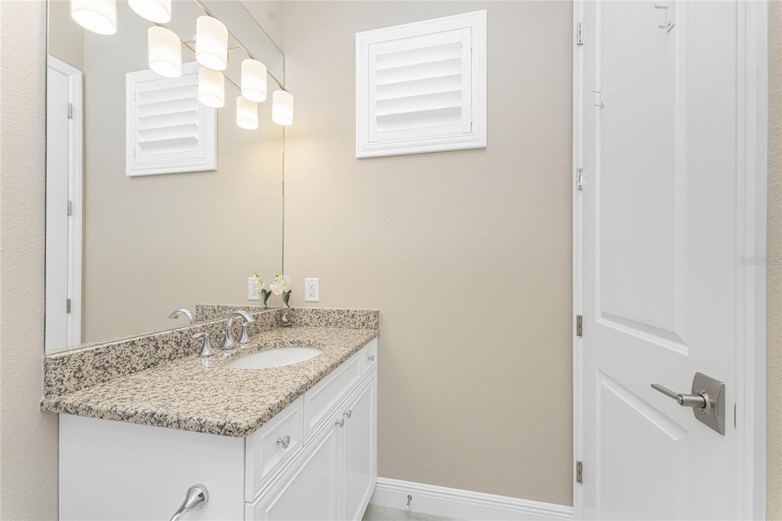 Image 34 of 96 For 10628 Nicklaus Court