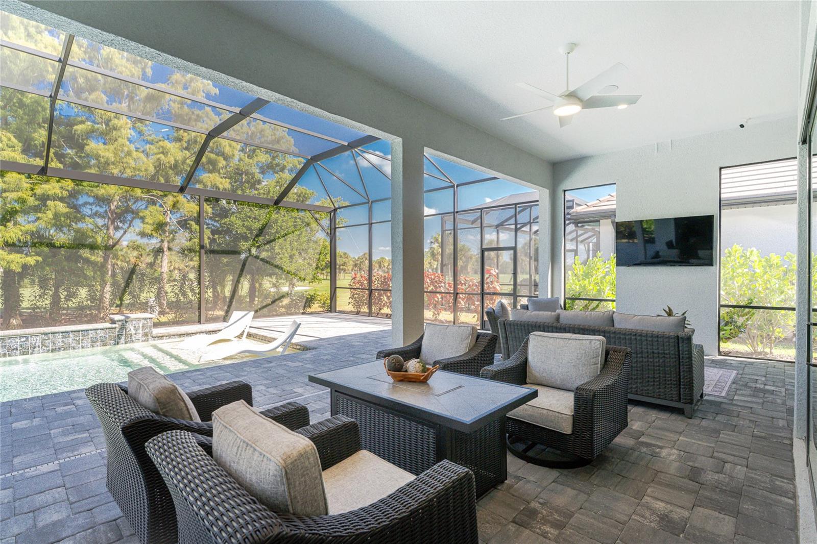 Image 63 of 96 For 10628 Nicklaus Court