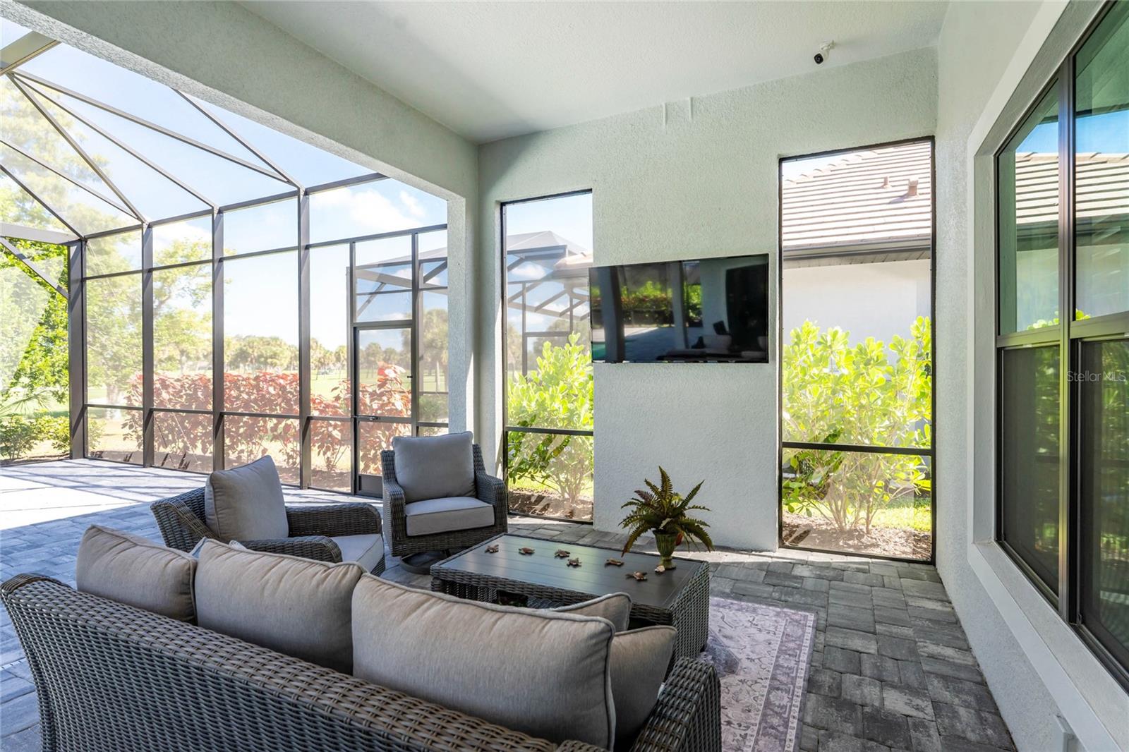 Image 65 of 96 For 10628 Nicklaus Court