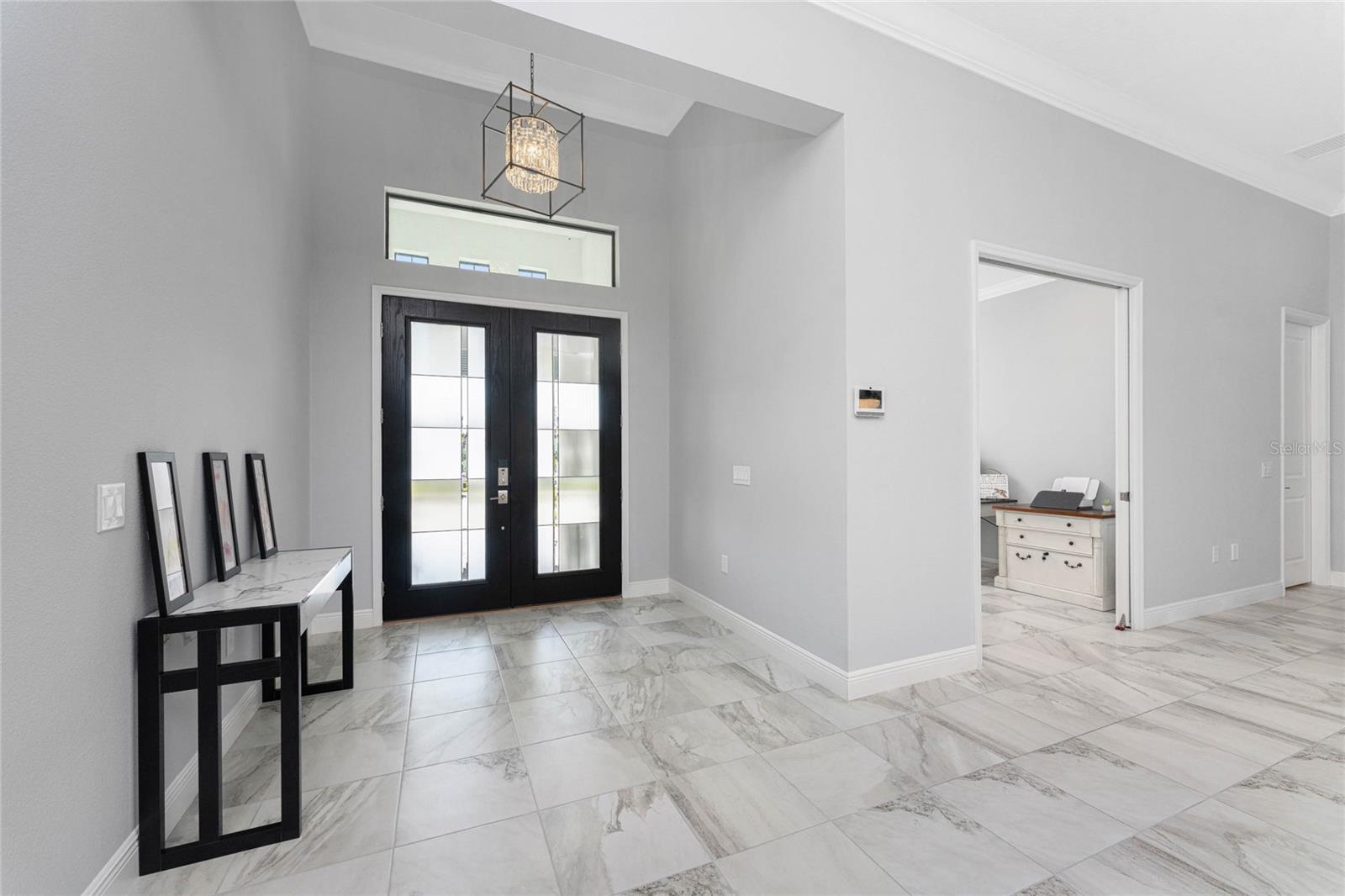 Image 8 of 96 For 10628 Nicklaus Court