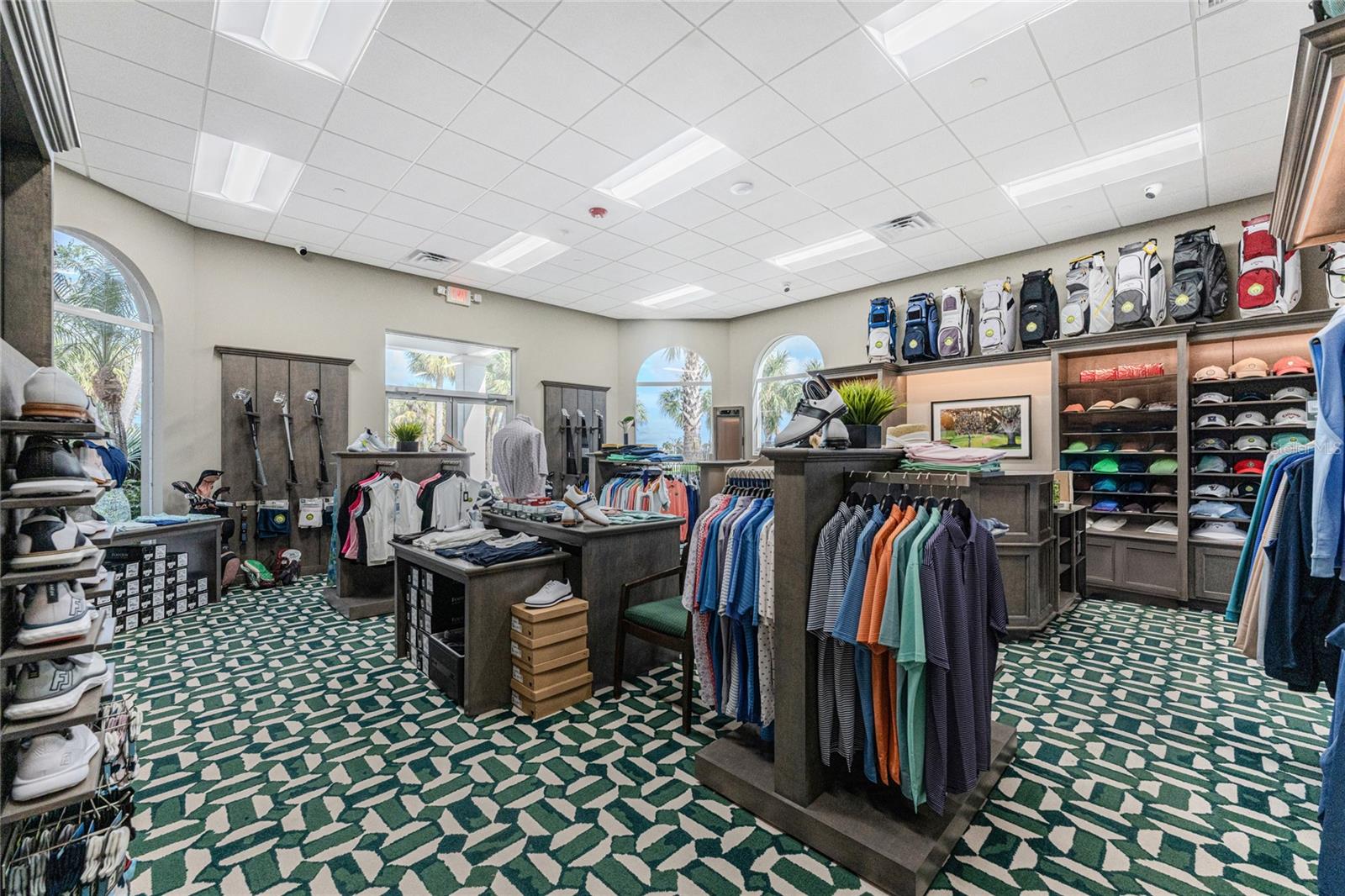 Image 86 of 96 For 10628 Nicklaus Court