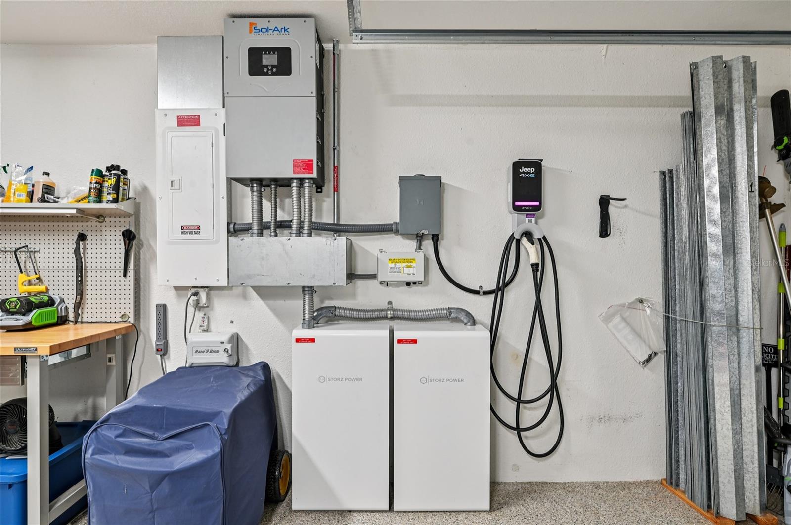 Image 36 of 57 For 525 Sunset Road N