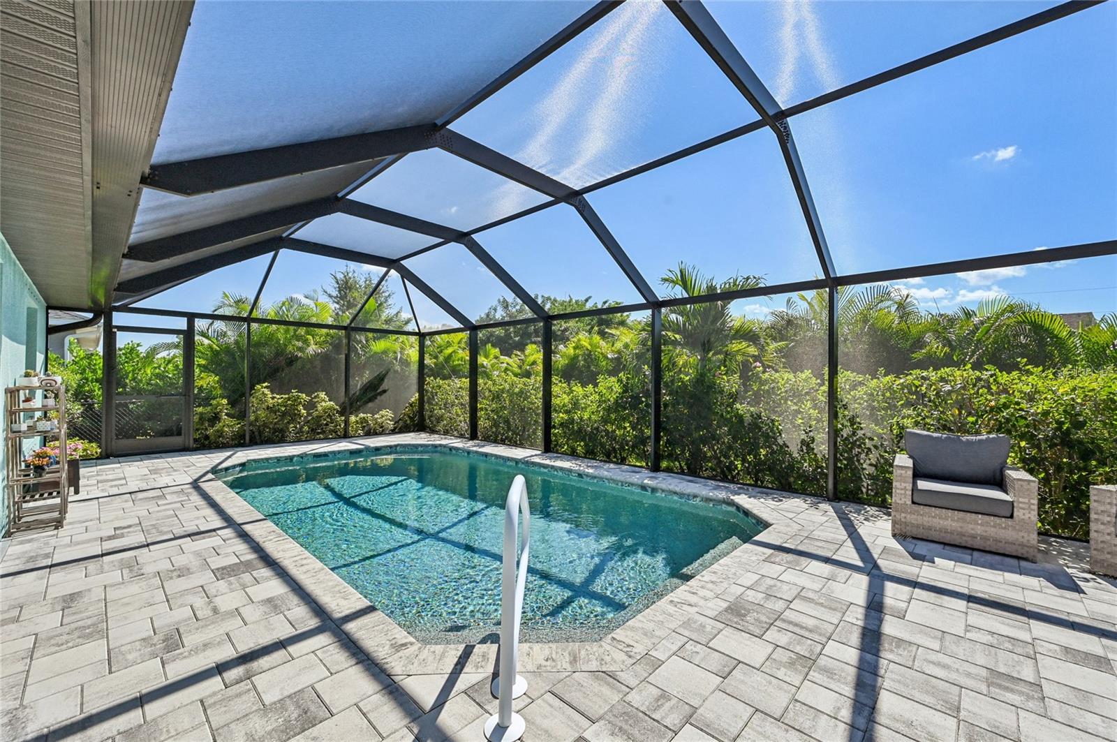 Image 38 of 57 For 525 Sunset Road N