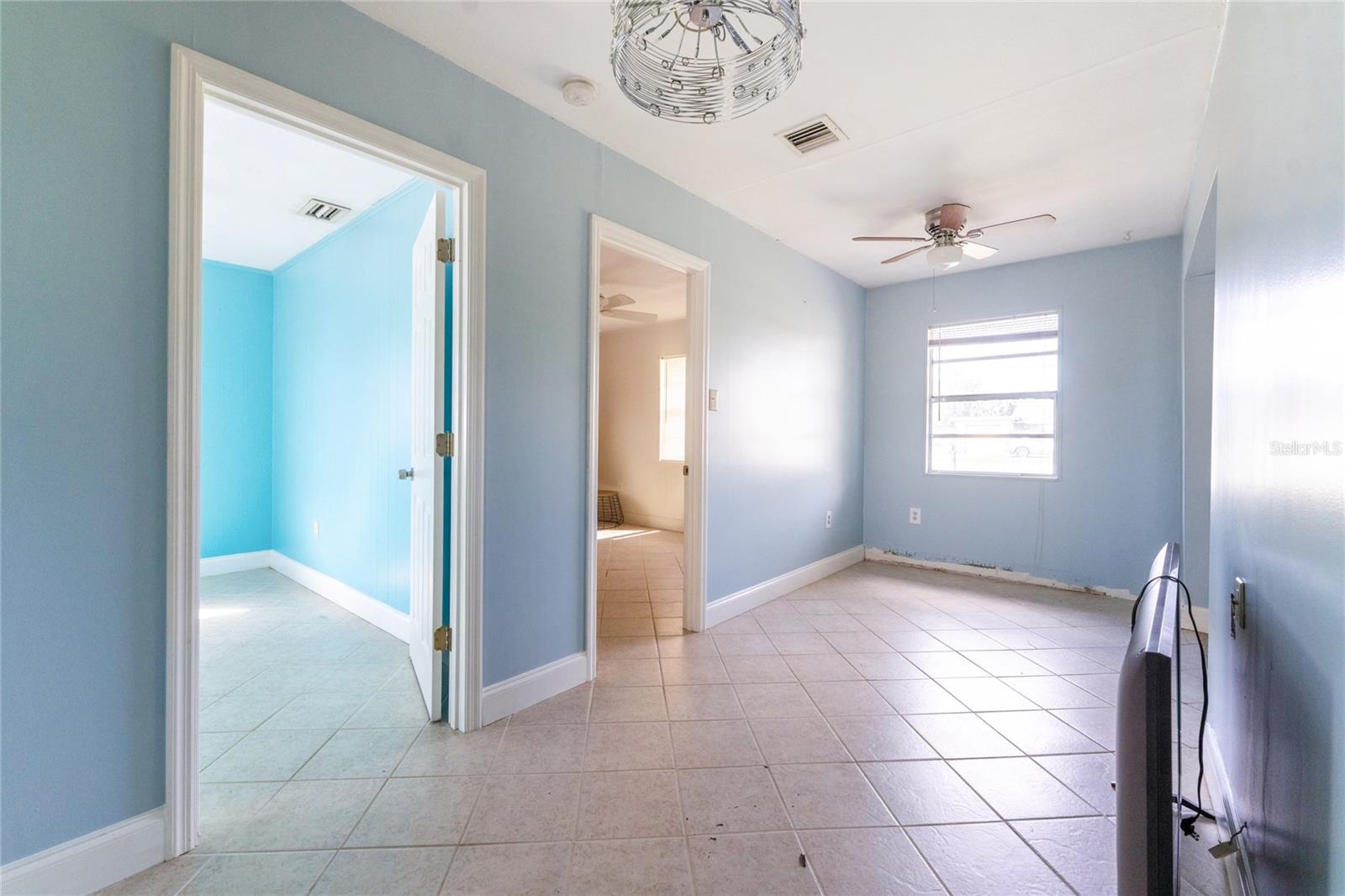 Image 25 of 52 For 8409 Roosevelt Street