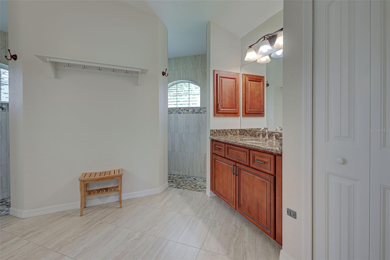 Image 20 of 26 For 29 Clubhouse Place