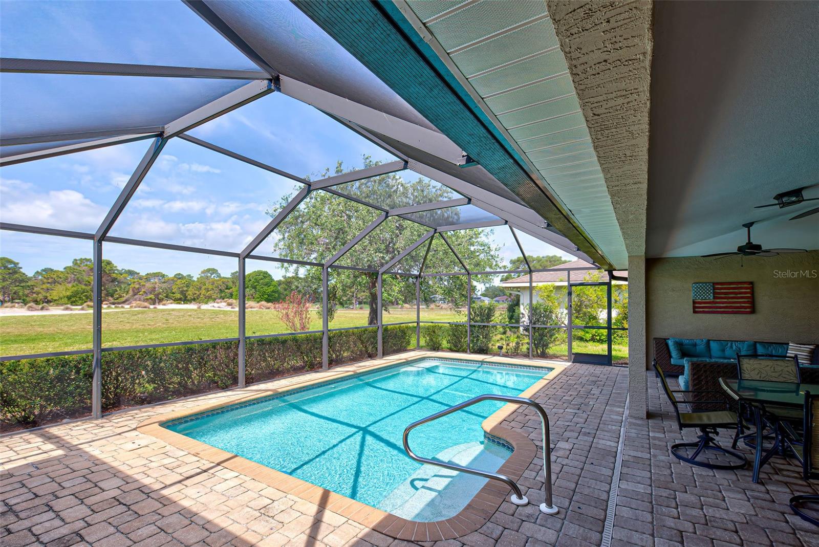 Image 8 of 26 For 29 Clubhouse Place