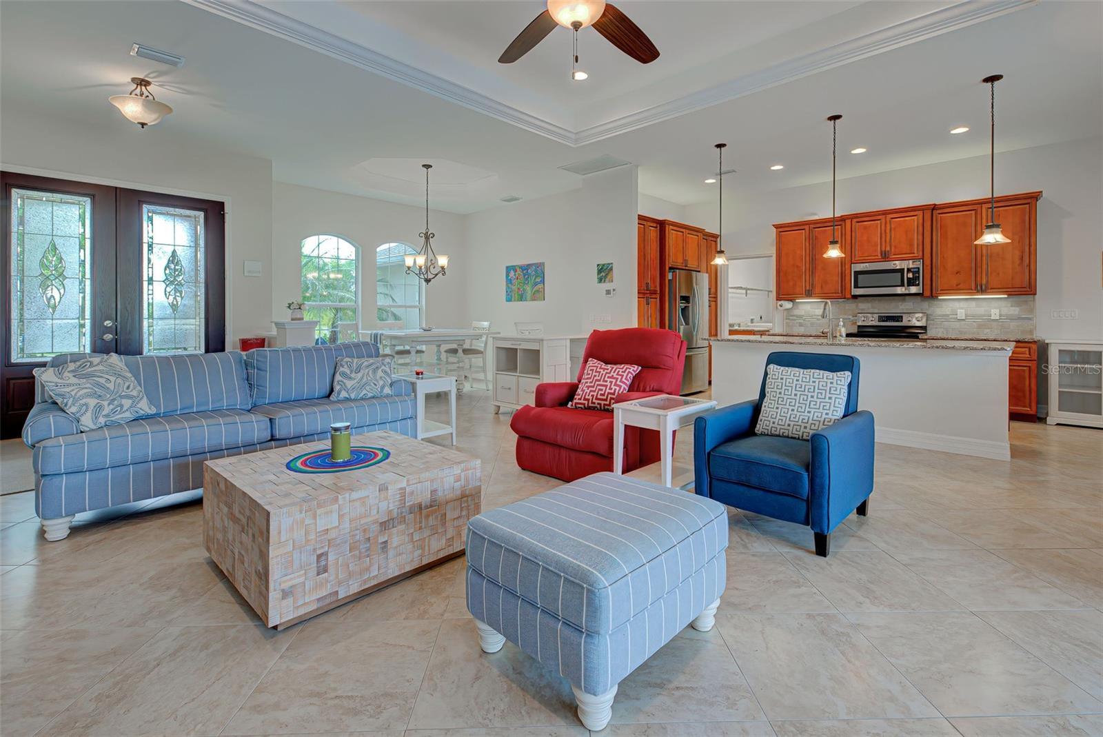 Image 9 of 26 For 29 Clubhouse Place