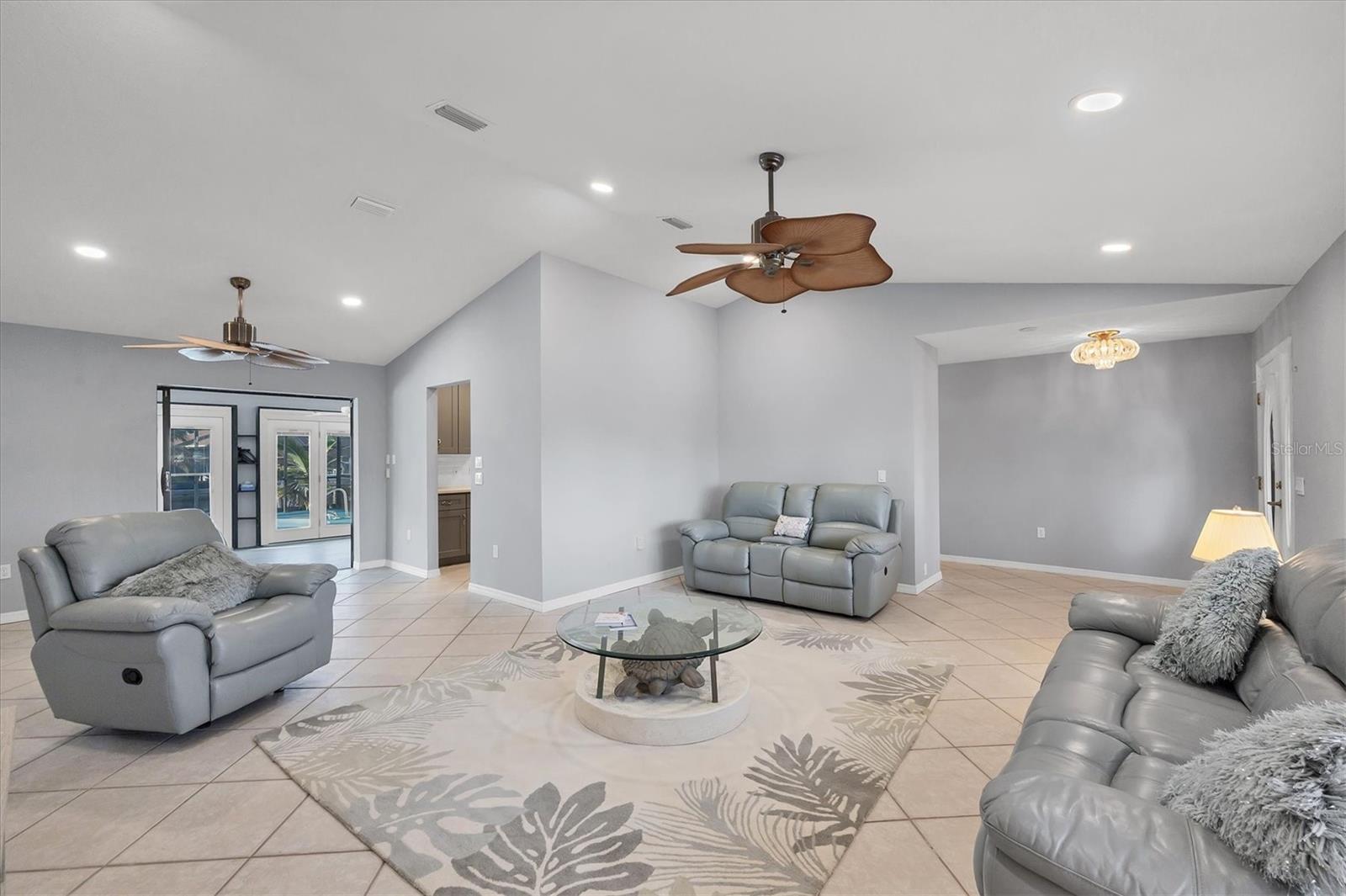 Image 13 of 45 For 12411 Cole Avenue