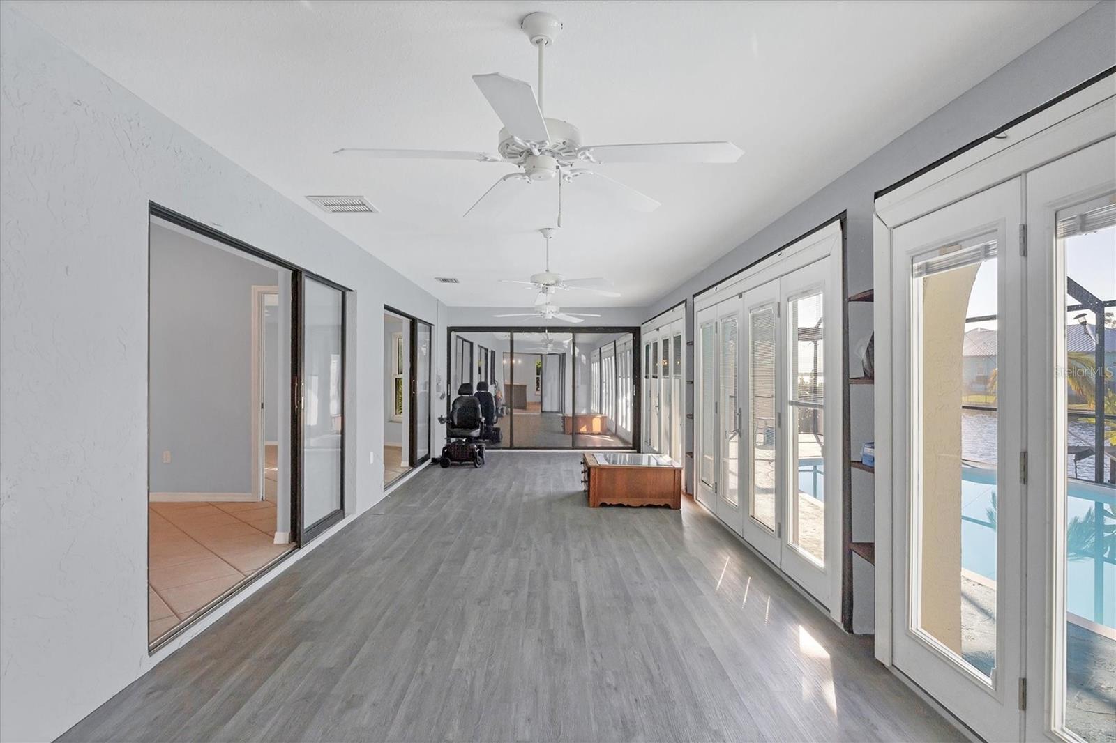 Image 32 of 45 For 12411 Cole Avenue