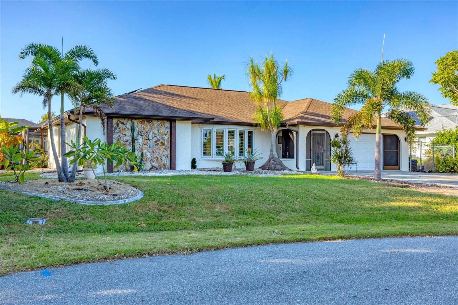 Image 7 of 45 For 12411 Cole Avenue