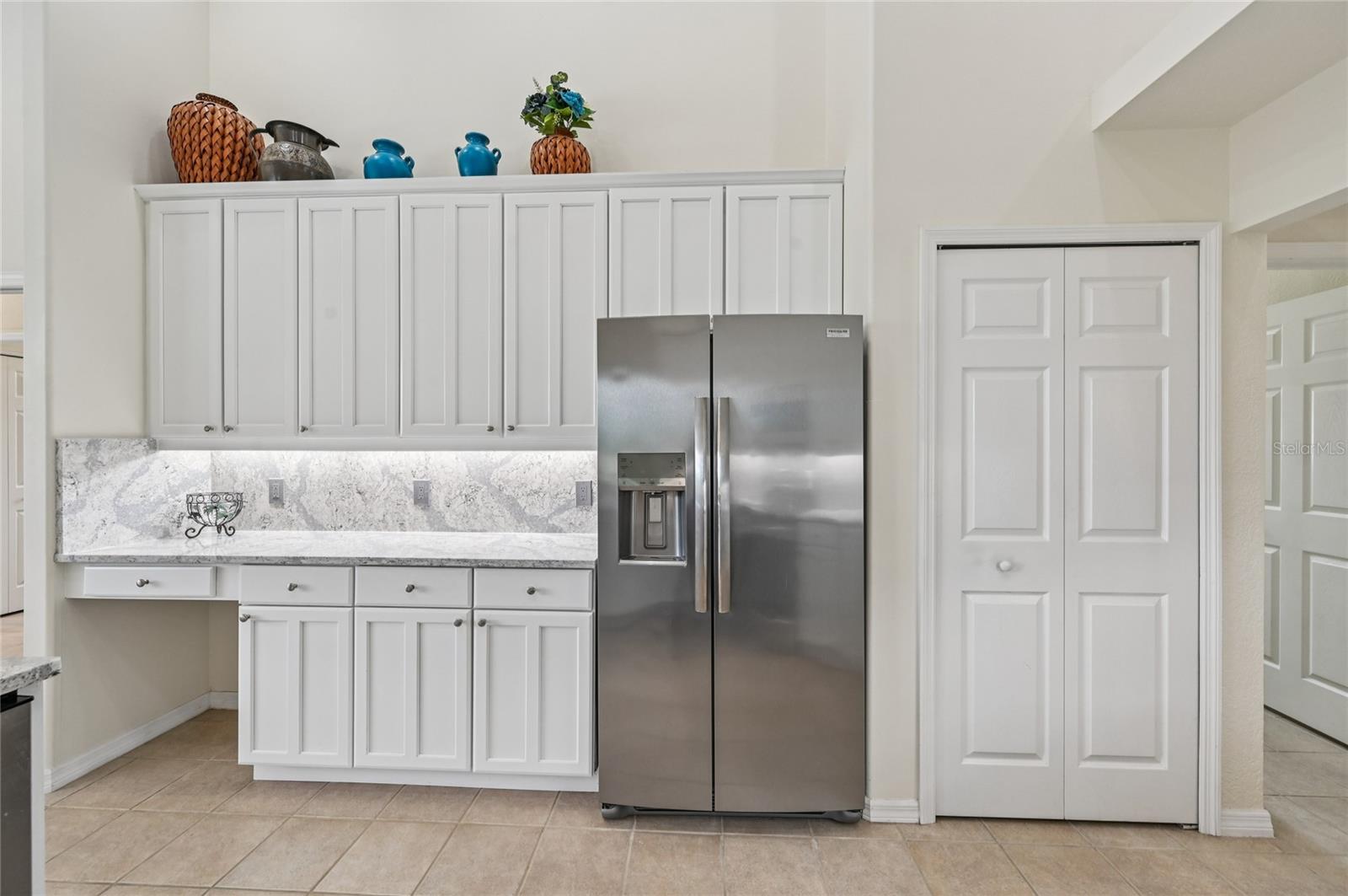 Image 13 of 58 For 105 Abercrombie Avenue