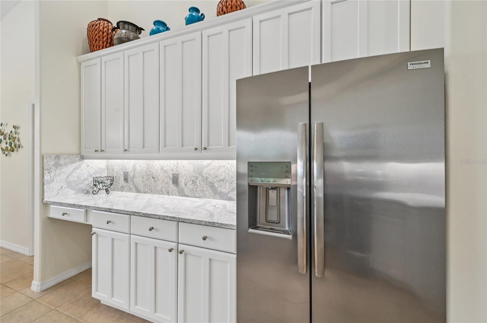 Image 14 of 58 For 105 Abercrombie Avenue